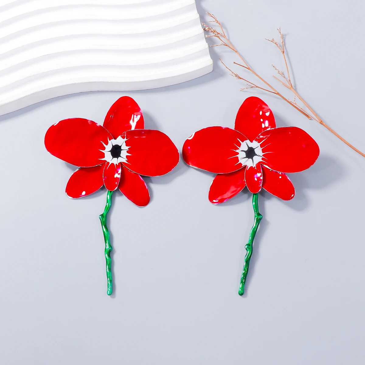Новинка 2024 крупные женские серьги ZAA в виде красных цветов украшения для