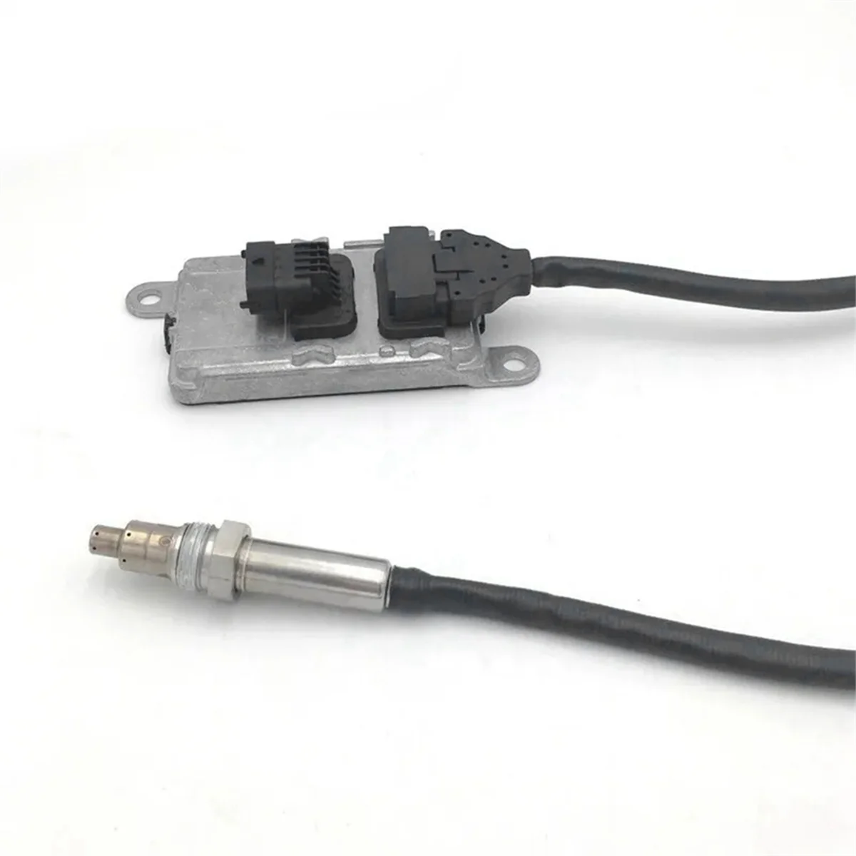 Nitrogen Oxygen Sensor for Engine D13B Truck FH11 FH16 FL5 FM11 FM13 FM16 22827995 5WK97372