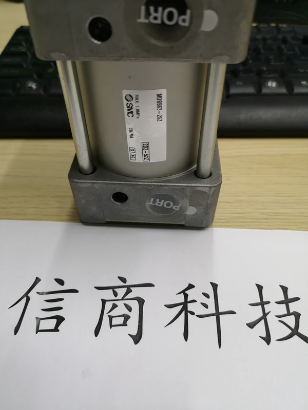 Япония SMC Цилиндр MHZ2-10D