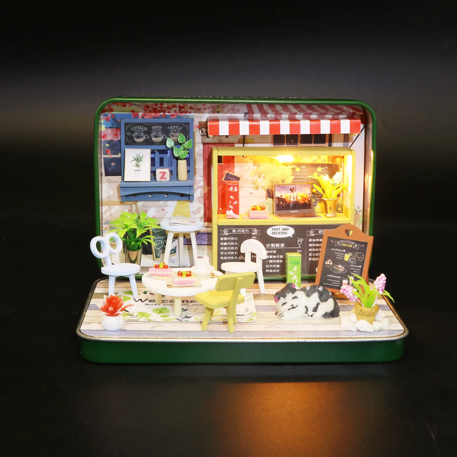 

Ручной кукольный домик, сборные игрушки, блоки, микро-ландшафт, маркировка, железная коробка, сделай сам, кинотеатр, ручная работа, Маленькая...