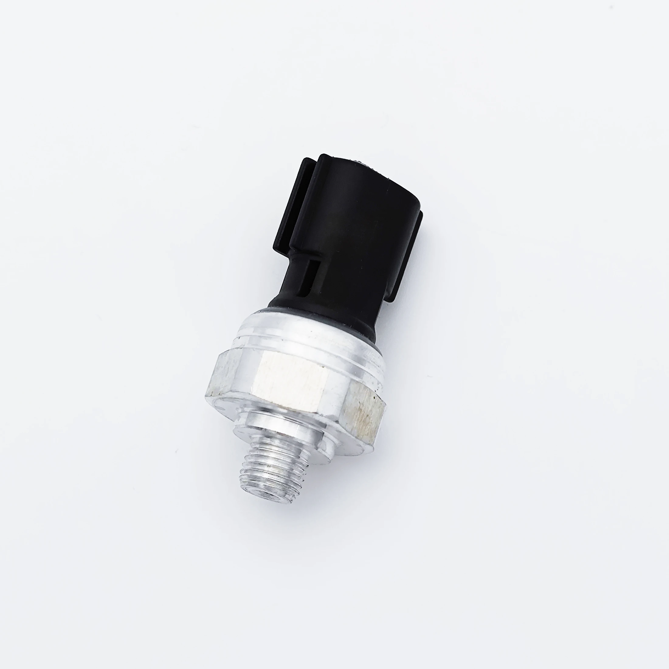 

25070-CD000 25070-CD00A 25070CD000 25070CD00A For Infiniti Nissan Car Oil Pressure Sensor Sender Light & Gauge / Switch