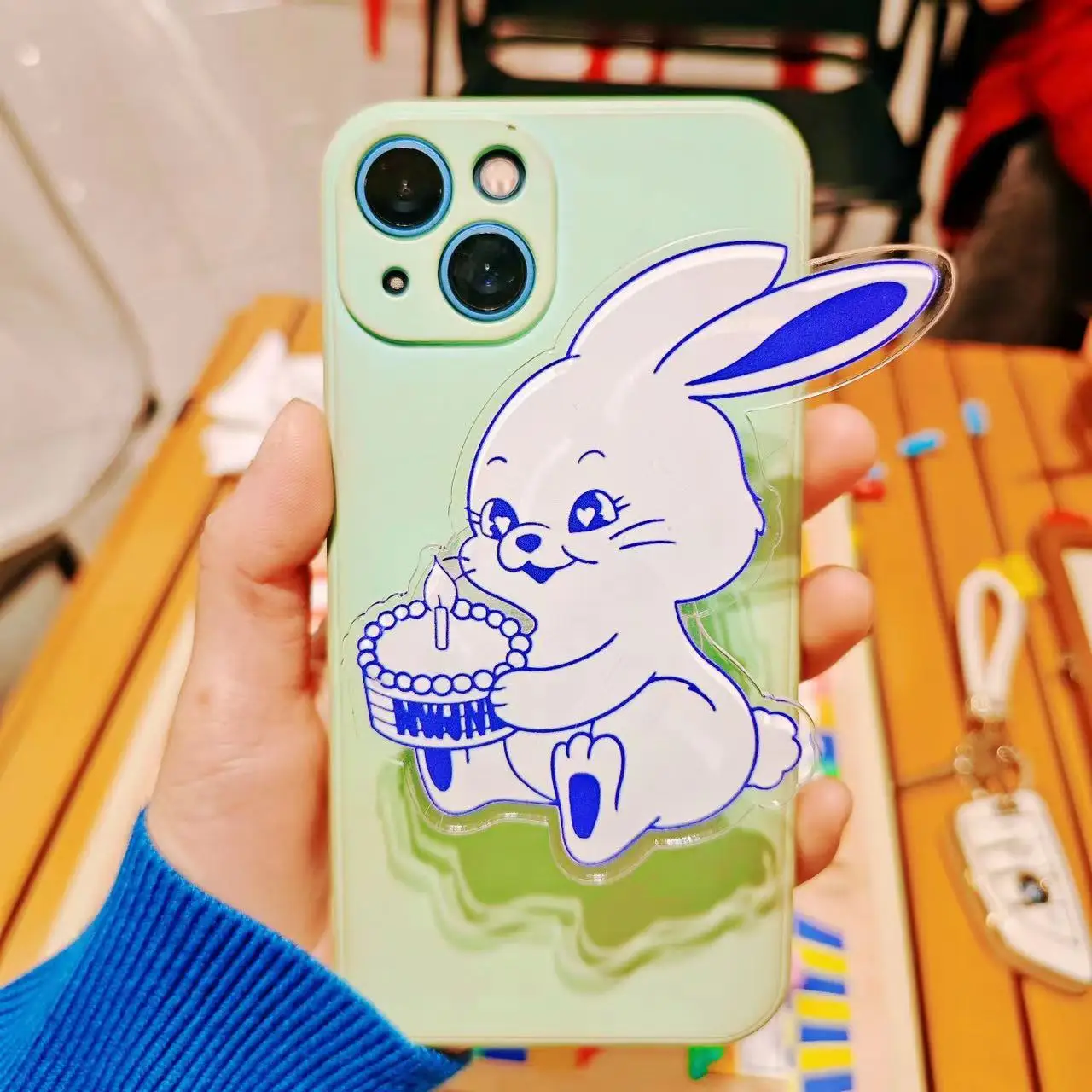 

Новинка, кронштейн в виде подушки безопасности KPOP, телескопический кронштейн для ленивых мужчин, акриловый кролик, держатель для телефона, Haerin MinJi, подарки для фанатов