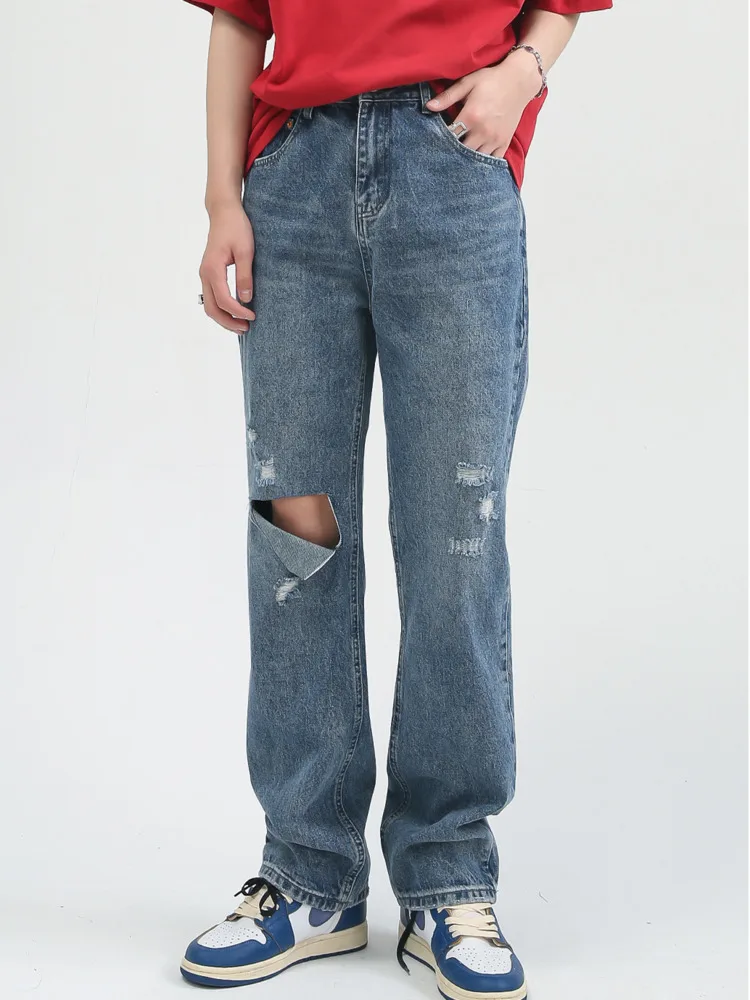 

SYUHGFA Men's Wear 2022 Spring Autumn Korean Streetwear Fashion Straight Hole Middle Waist Blue Jeans Casual Denim Trousers