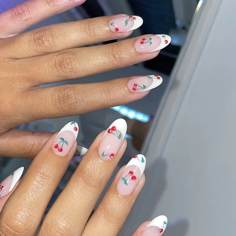 

24Pcs/Box Heart Fake Nails Press On Nails Heart False Nails Free Shipping Nail Tips Sticker Nails Set Press On Nail Art