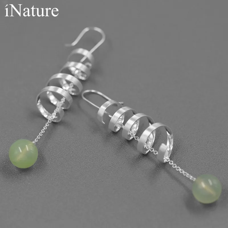 

Женское ювелирное изделие из серебра 925 пробы с натуральным жемчугом