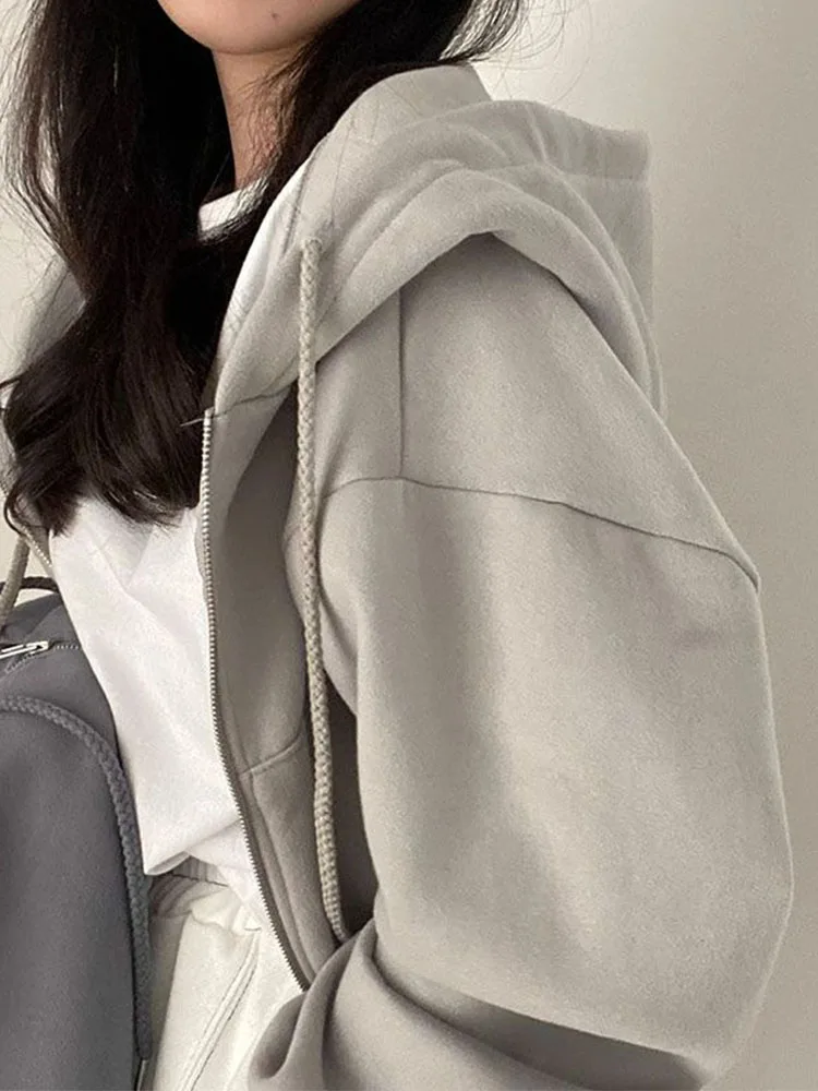 Женский Укороченный свитшот на флисовой подкладке темно-синий утепленный с