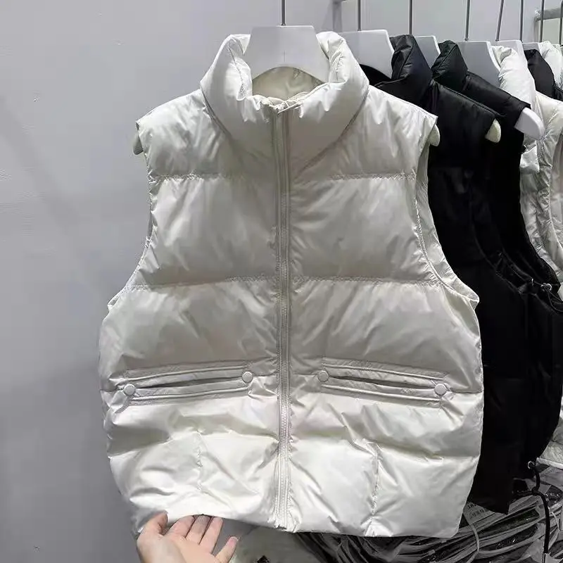 2023 Winter and Autumn Puffer Coat Ultra Light Duck Down Vest Women Casual Female Waistcoat Sleeveless Duck Down Vest U21