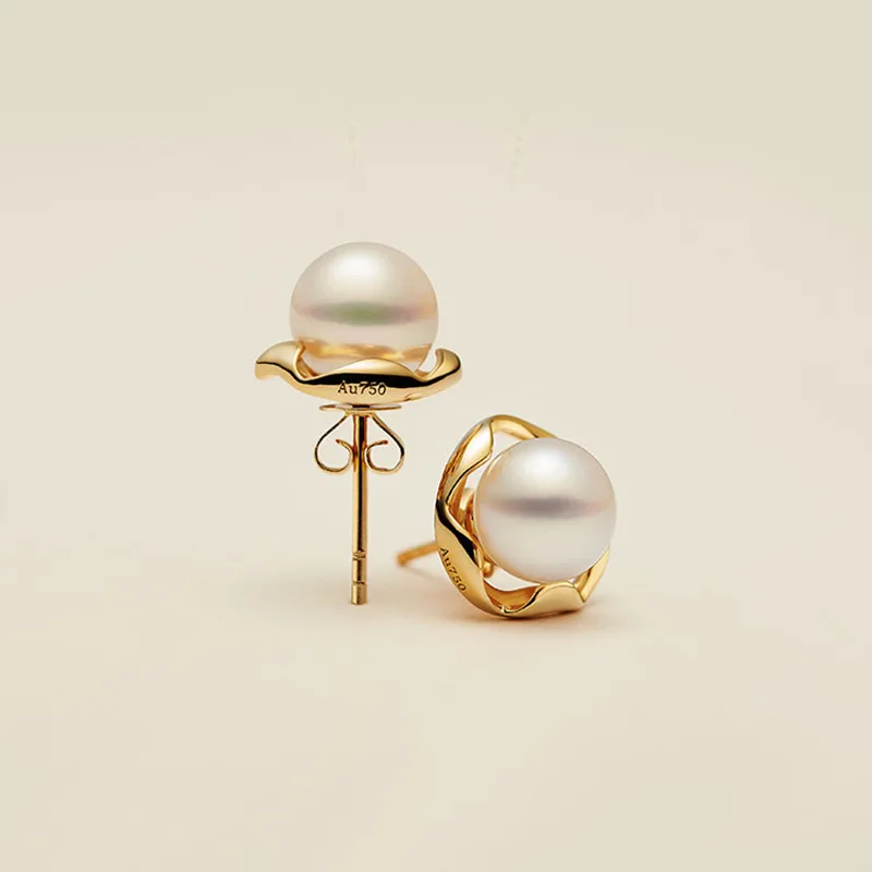 

Camellia flower earrings pearl earrings female vacuum plating 18K Gold non fading Earrings simple light luxury Earrings