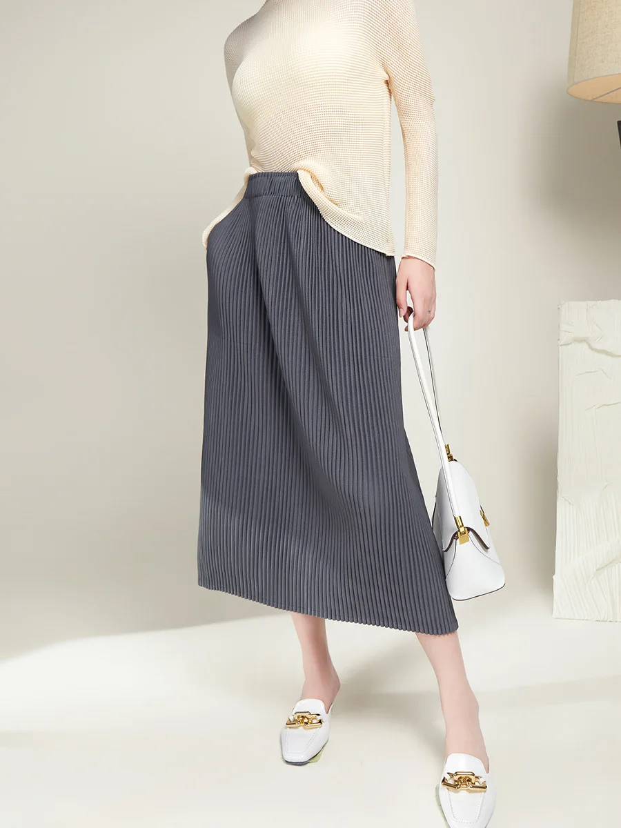 

Miyake pleated A-line skirt high waist autumn and winter thick section loose casual design sense slit long skirt women