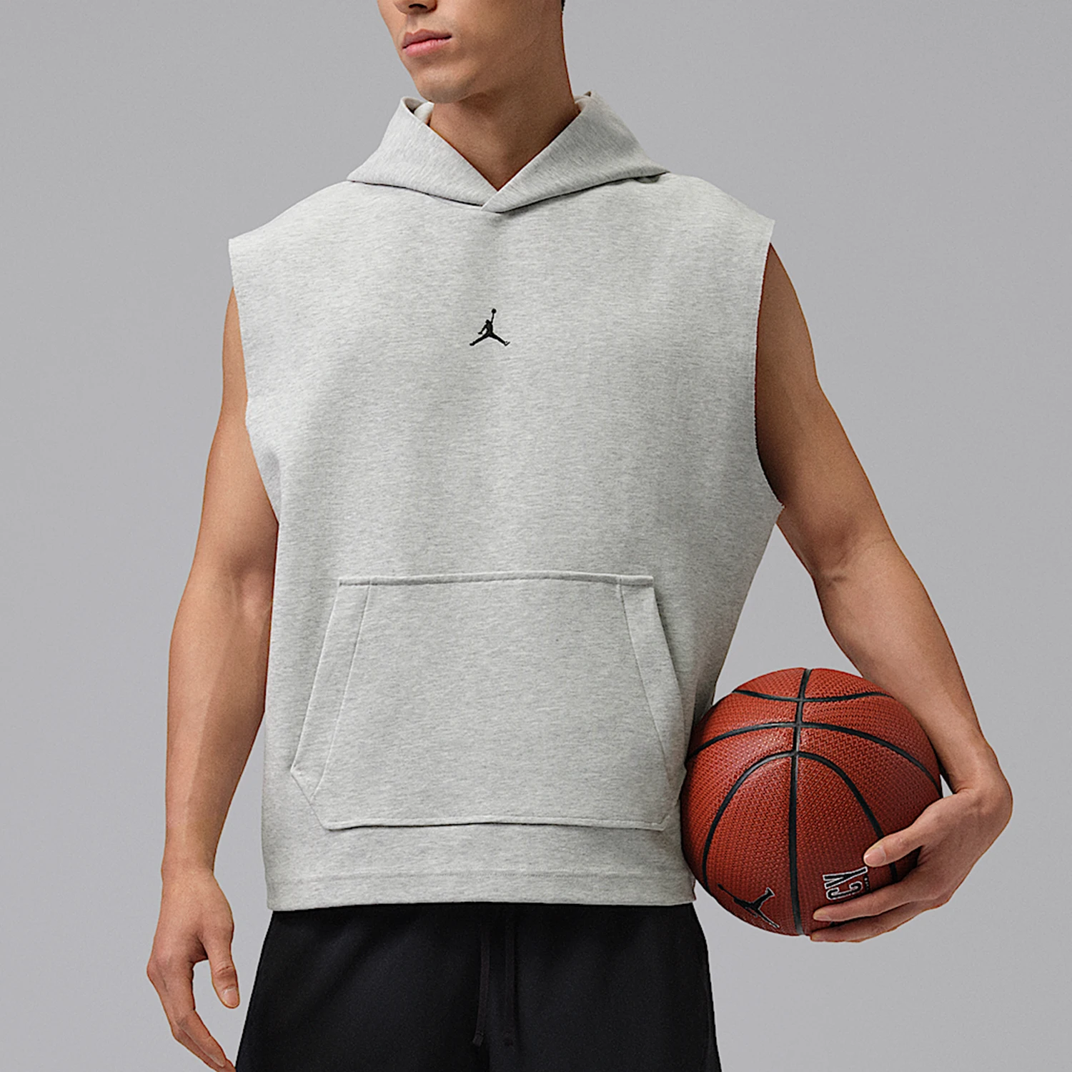 Фото Оригинальная мужская футболка без рукавов с капюшоном Nike JORDAN, сухая, удобная, модная, модель IF3796-050 №2