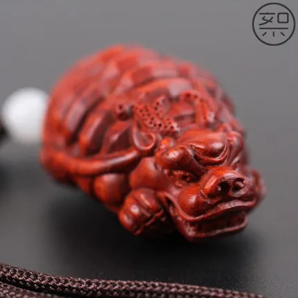 

Изысканные маленькие украшения с ручкой черепахи дракона из розового дерева