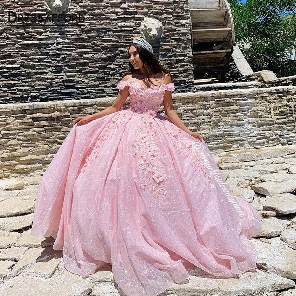 

Quinceanera Dresses 3D Flowers Appliques Off The Shoulder For 15 Girls Ball Formal Gowns Shiny Tulle Vestido
