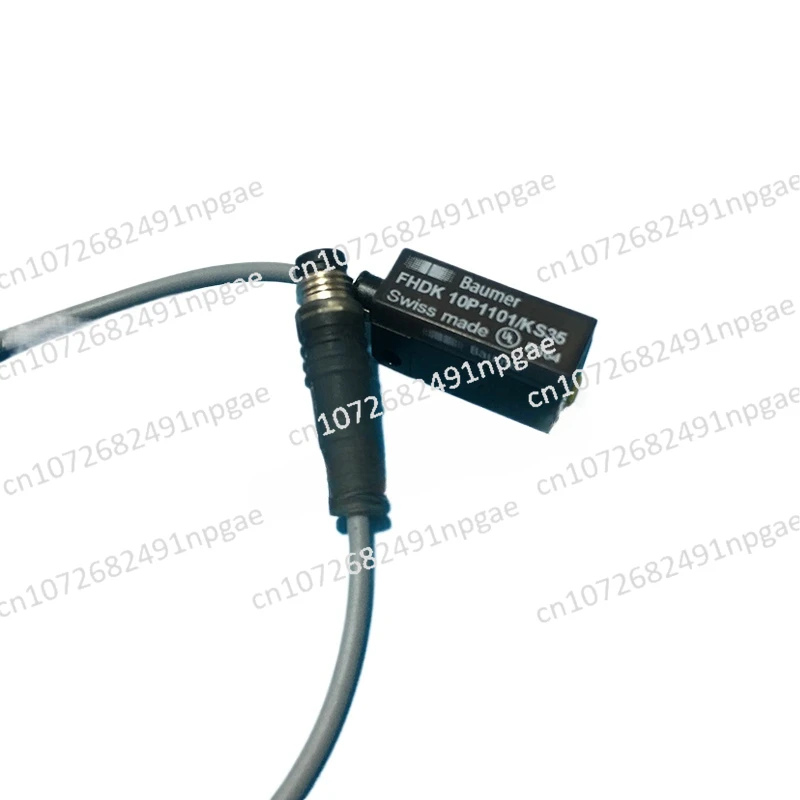 FHDK 10P3101/KS35 Baumer фотоэлектрический переключатель 10N1101/10P1101/KS35