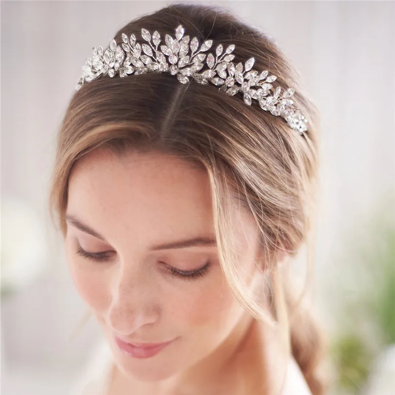 

Wedding Tiaras and Crowns Rhinestone Headbands For Women Head Jewelry Bridal Hair Accessories Brides Hairband Headdress For Hair