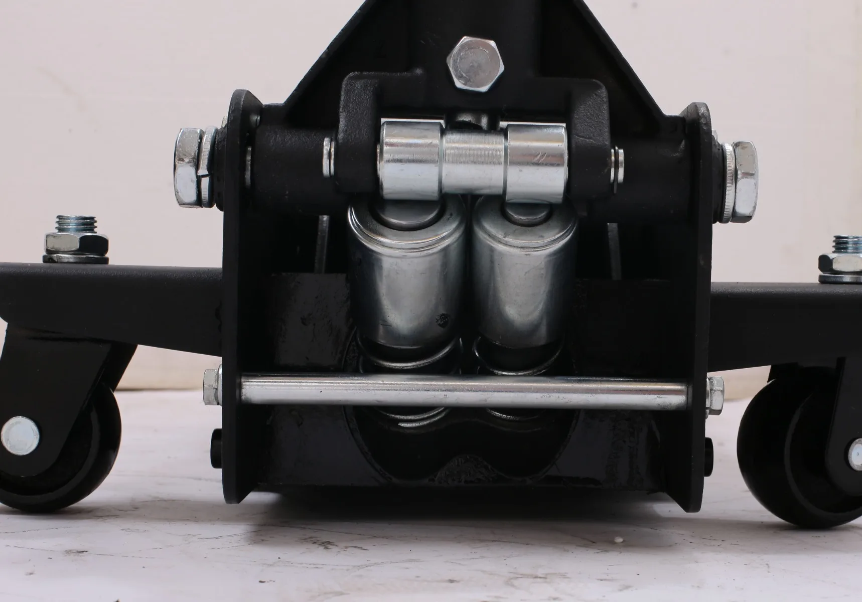 Быстроподъемный гидравлический низкопрофильный Напольный домкрат 3Ton Gato Hidraullco