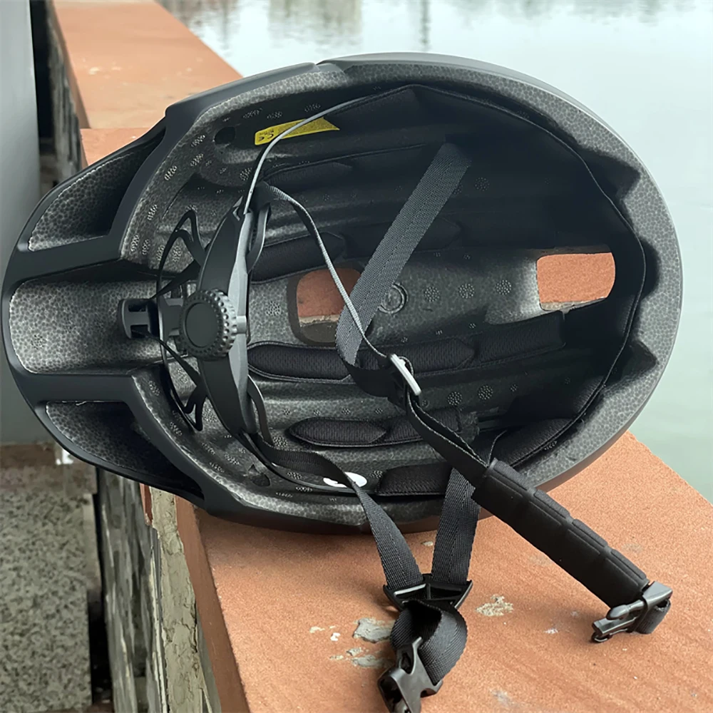 Сверхлегкий спортивный аэро велосипедный шлем MTB шоссейный мужской и женский