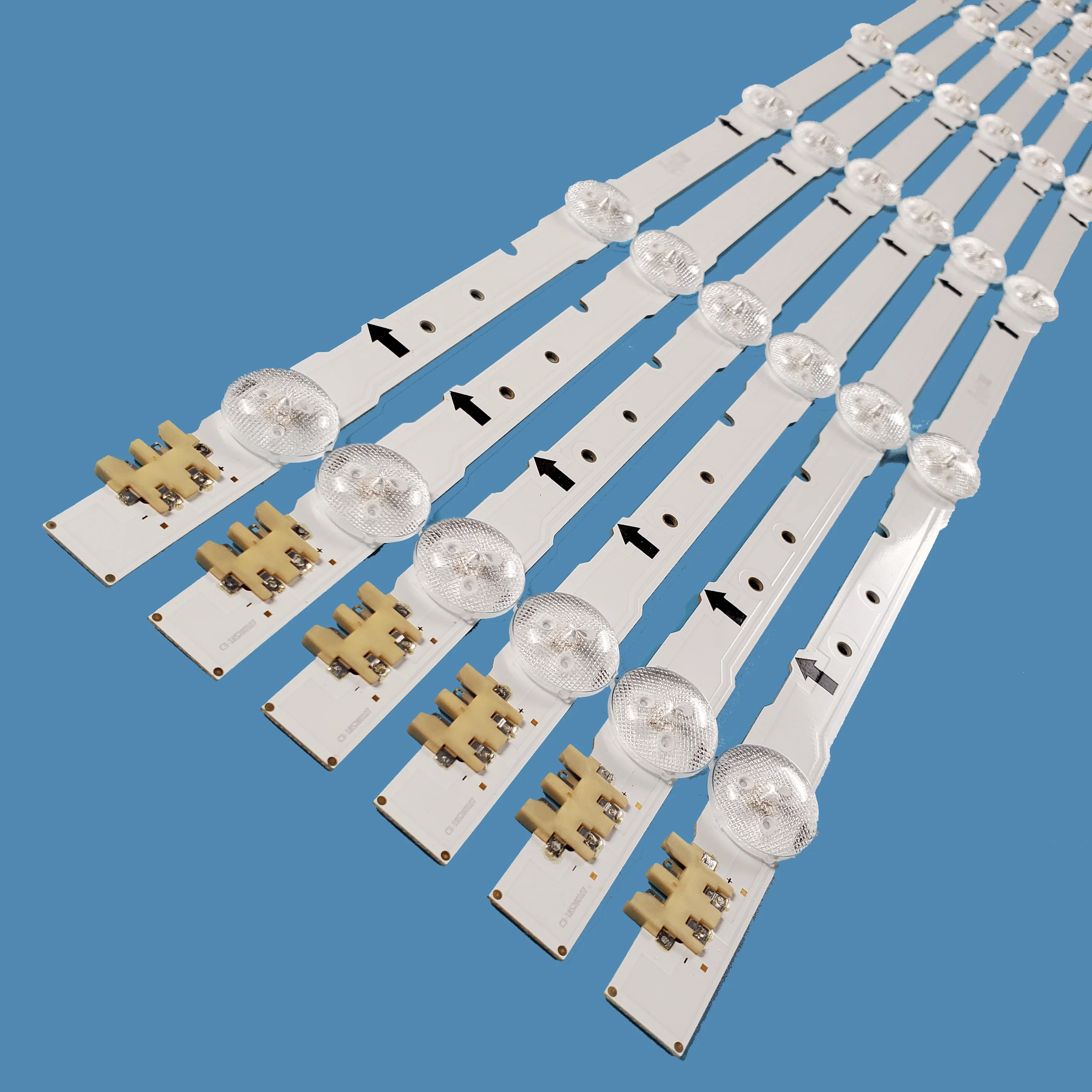 Светодиодная лента для подсветки телевизора 12 шт