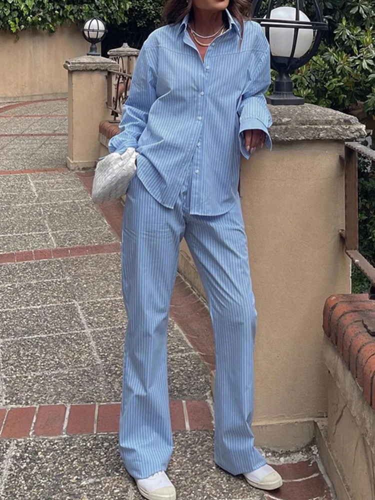 Женский Брючный комплект Aynaray из двух предметов в полоску голубая рубашка