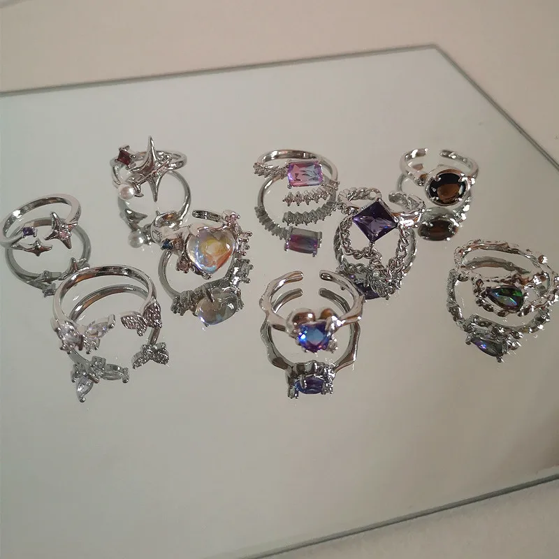 

Korean INS Irregular Metal Corrosion Notch Love Heart Opening Inlaid Pink Zircon Women Personality All-match Temperament Ring