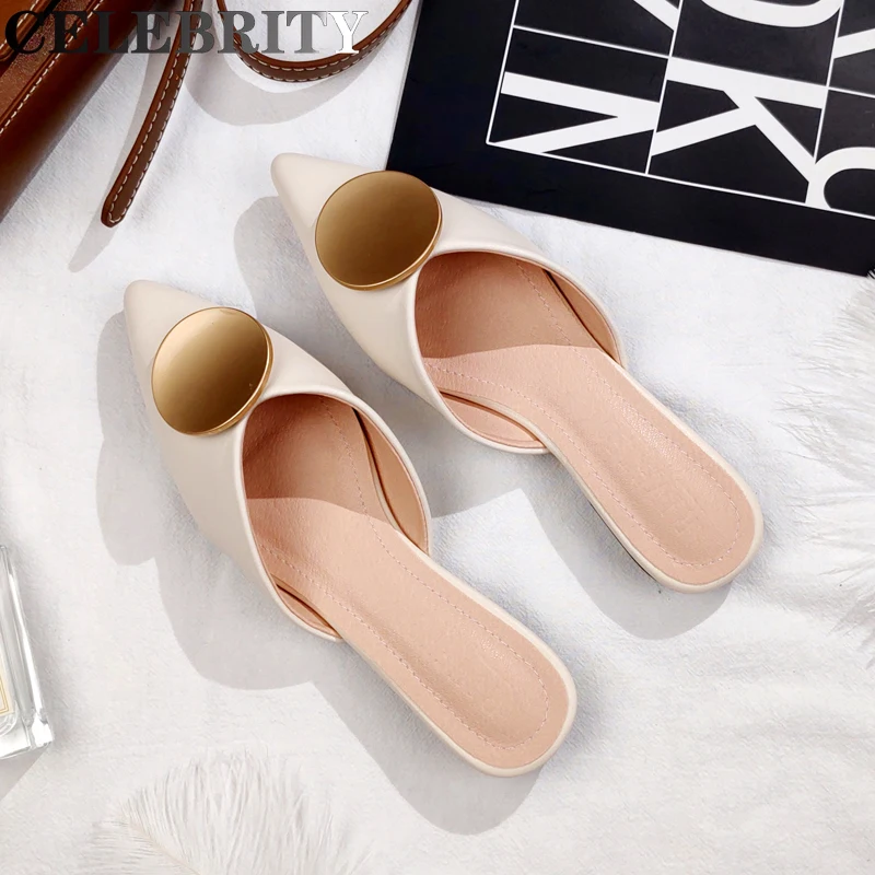 

2022 summer new fashion outdoor slippers women Korean edition pointed leather flat black Moeller shoe history free delivery