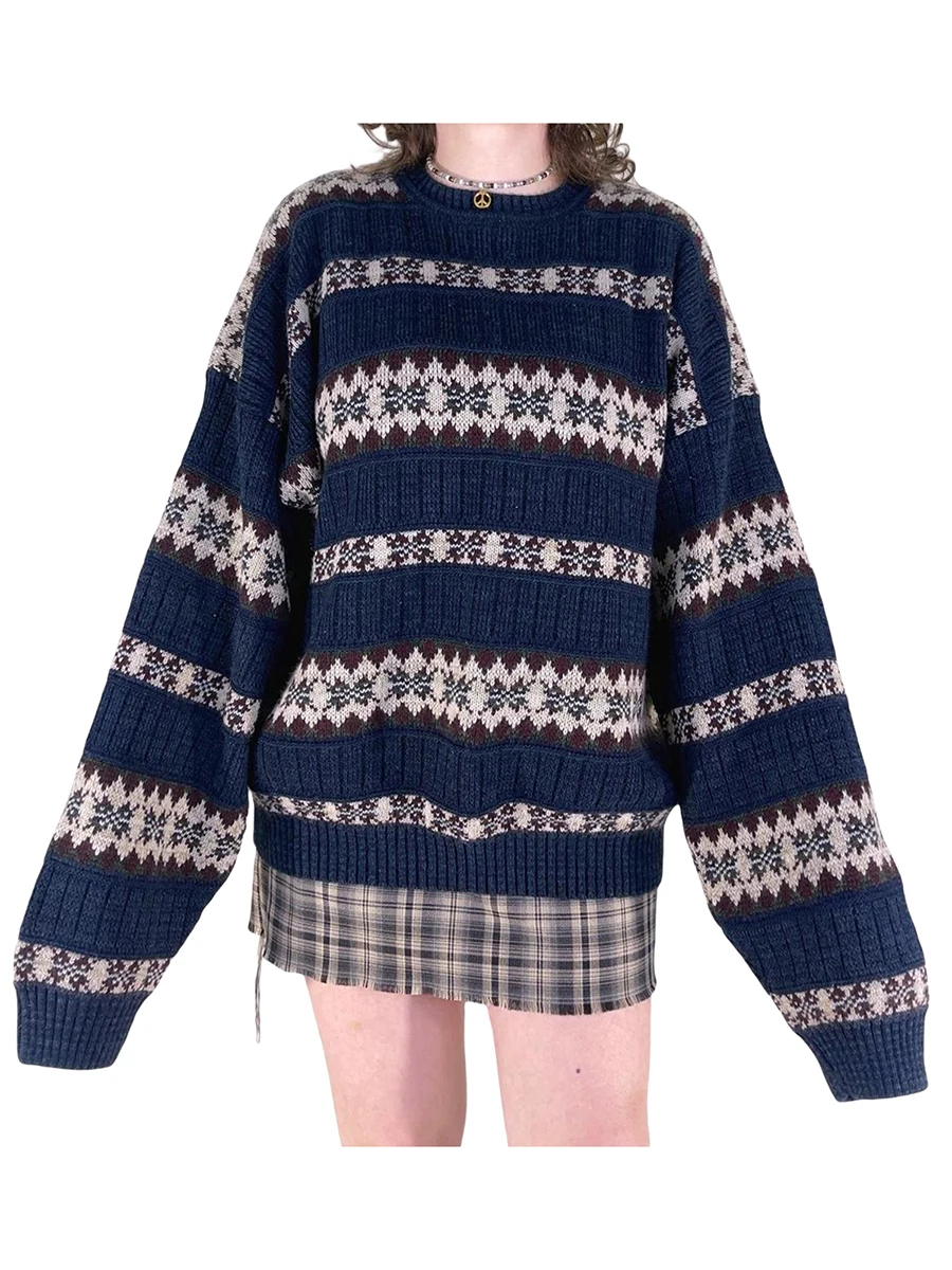 

Женский зимний свитер с длинным рукавом и круглым вырезом