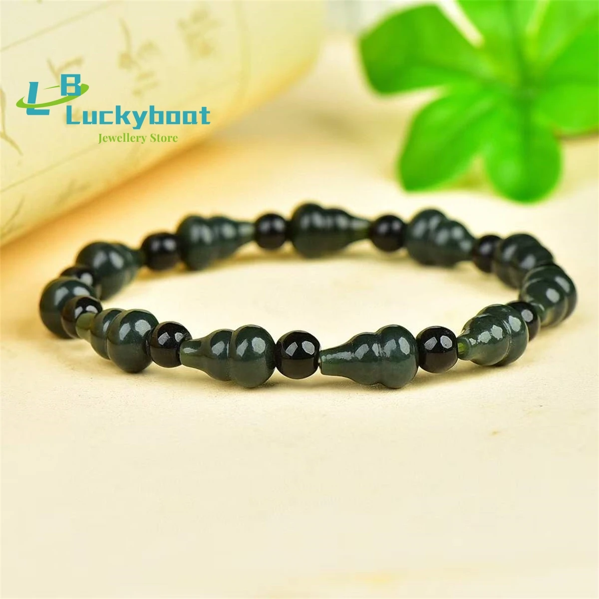 

Natural Hetian Tower Jade Gourd Bracelet Simple and Personalized Exquisite Fashion Versatile for Men and Women