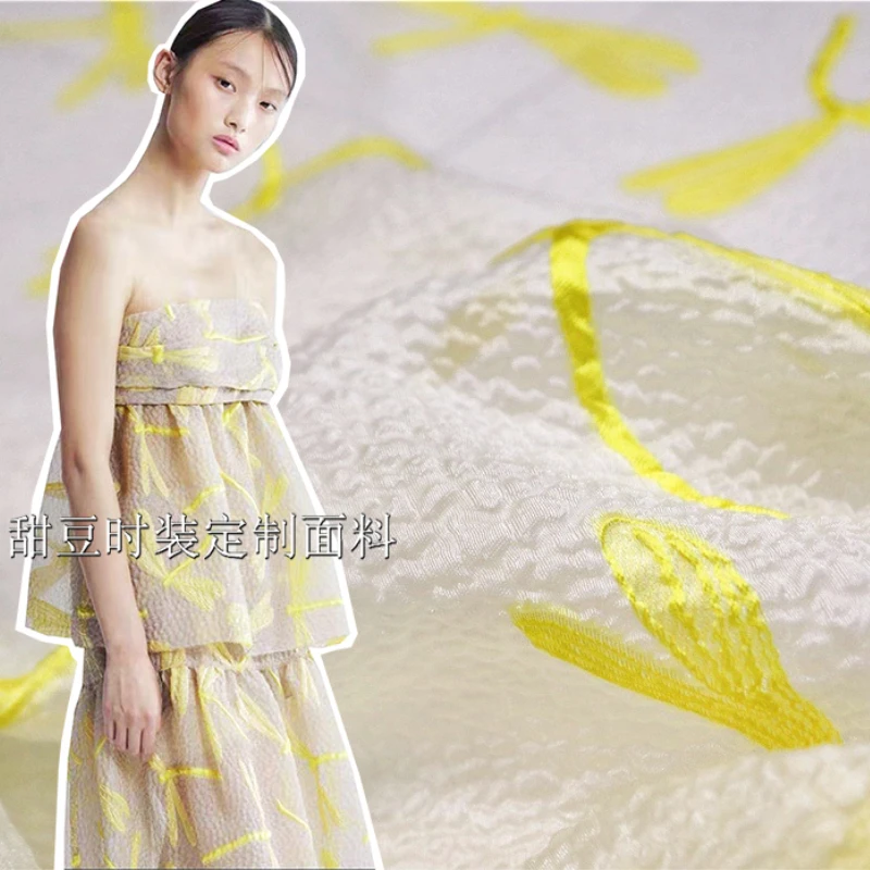 

Yarn Dyed Organza Jacquard Fabric Small Dragonfly Dress Fashion Spring Summer European Brand Design Wholesale Cloth by the Meter