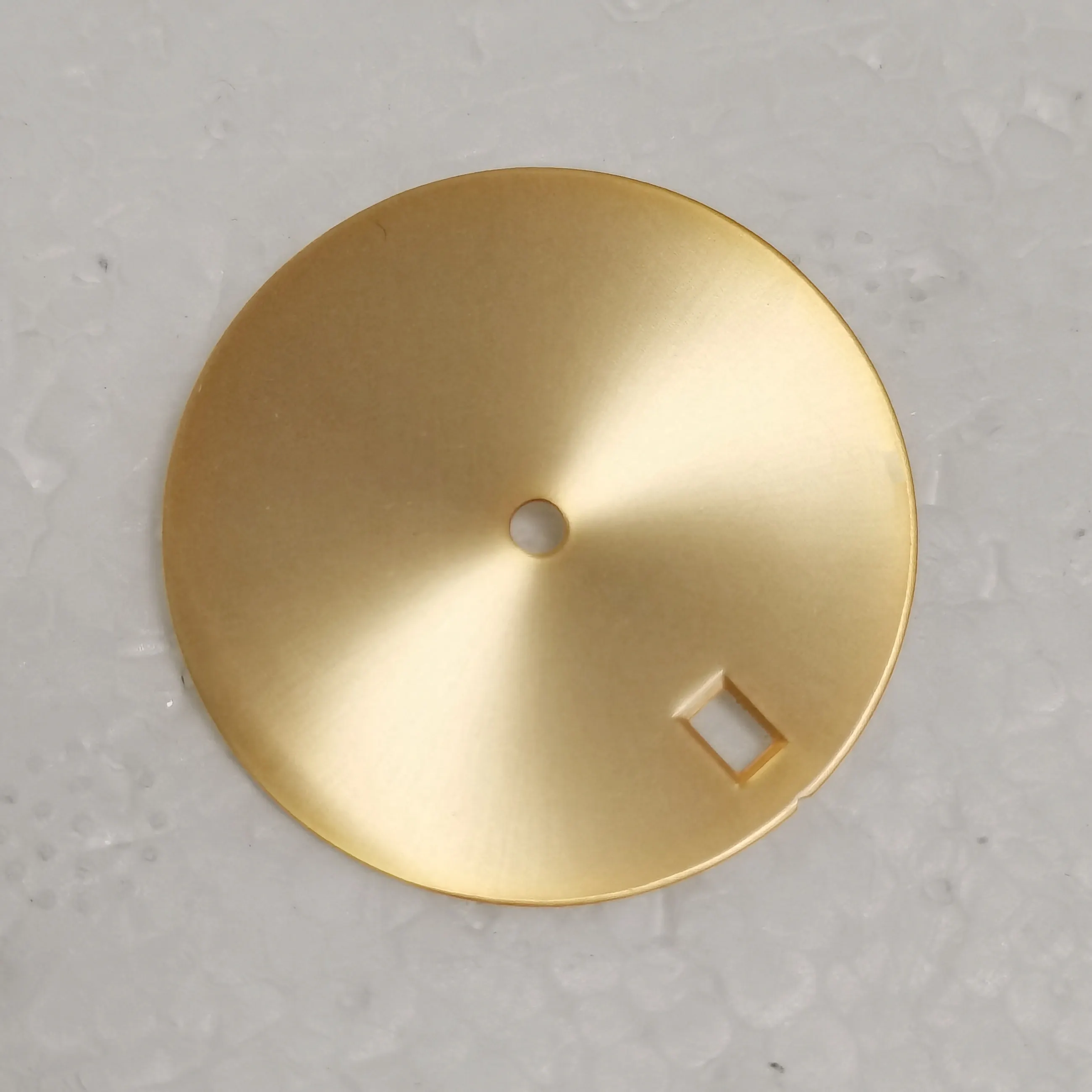 28.5MM Dial Green Luminous Date At 3H Fit NH35 Automatic Movement