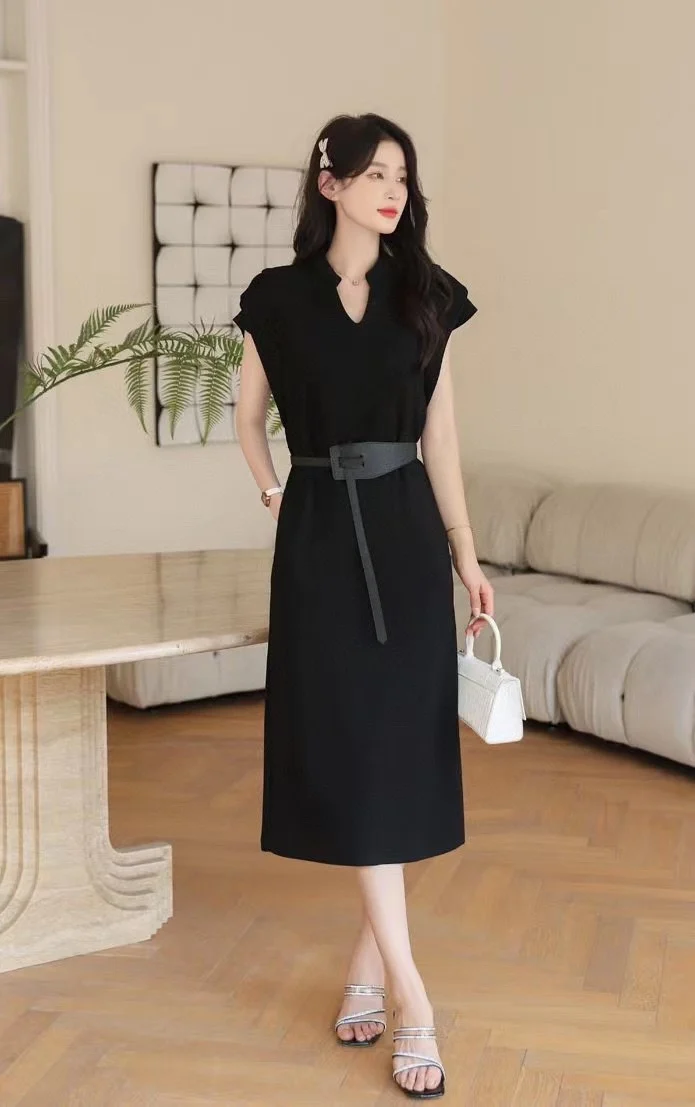 

Женская одежда весна-лето 2023, Модное Новое платье с поясом 0621