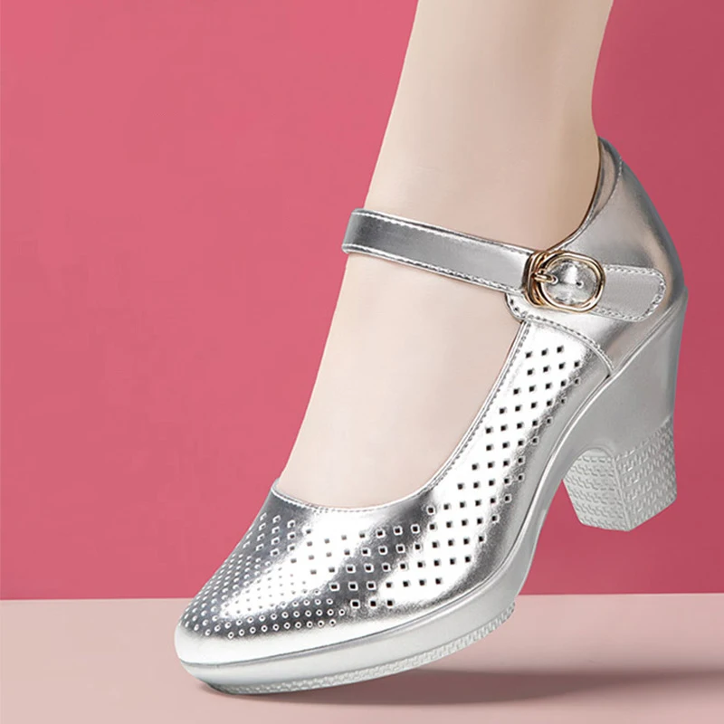 Женские Летние кожаные кроссовки на мягкой подошве танцевальные туфли для