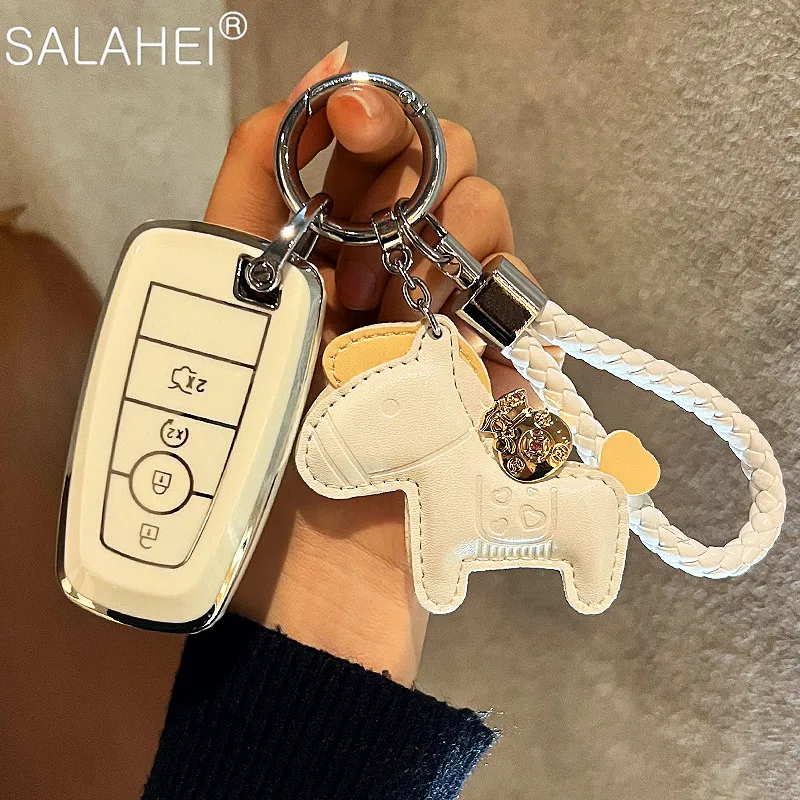 

Cute Pony Car Key Case Cover TPU Keychain Key Ring For Ford Fusion Mondeo Mustang Edge Expedition EXplorer 2018 Auto Accessories