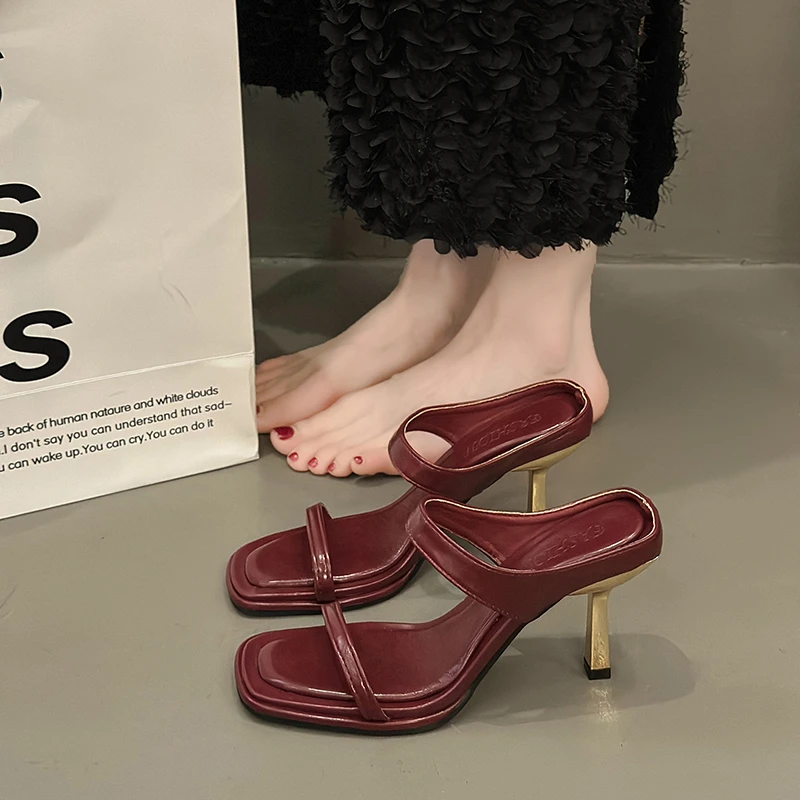 Пляжная обувь женские шлепанцы роскошные сланцы для улицы низкие резиновые Sabot