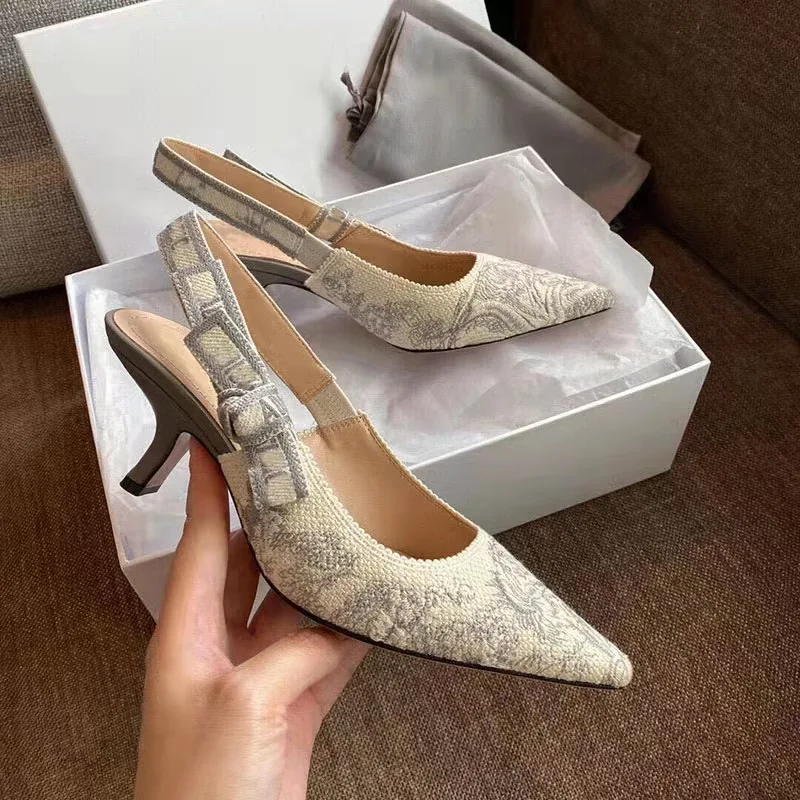 

Women Embroidered Letter Sandals New Stiletto Pointed Toe Back Empty High-heeled All-match Baotou Women's Shoes