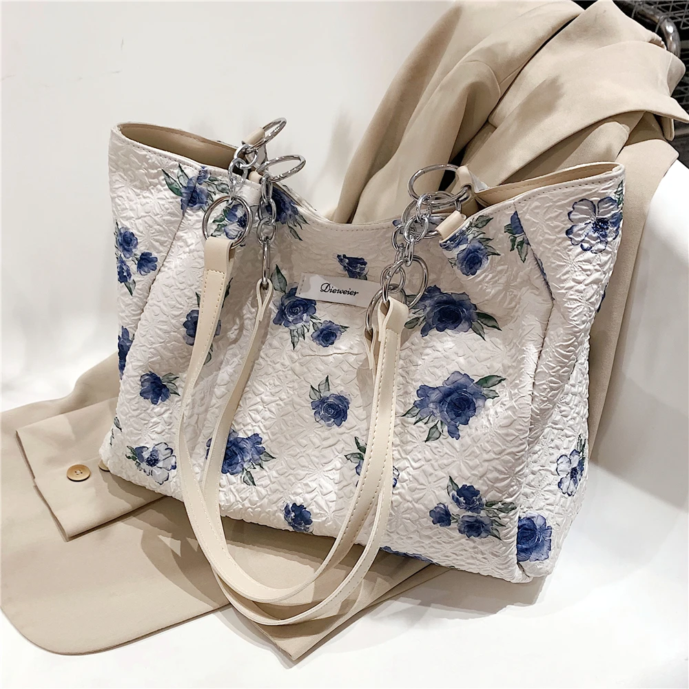 

Summer Flower Embroidery Fabric Large Tote Shoulder Bags For Women 2022 Trend Fashion Designer Shopper Commuter Ladies Handbags