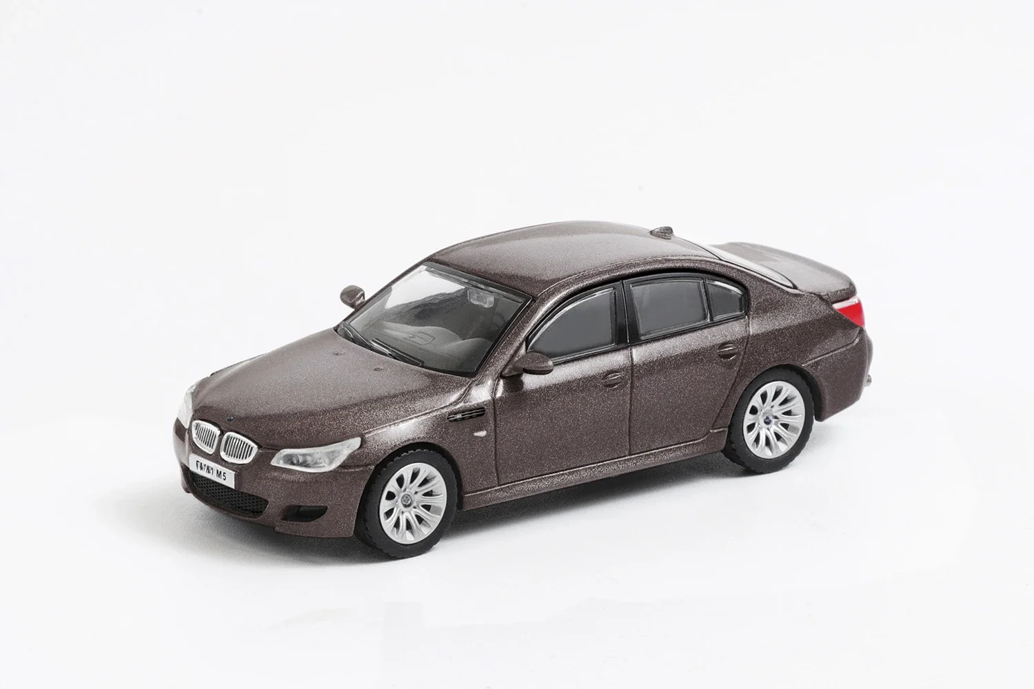 Литая под давлением модель автомобиля Shadow 1:64 M5(E60) ALL COLOR