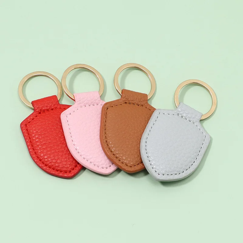 

10 Pieces/Batch of Leather Keychains Simple Business Gifts Metal Pendants Car Keychains Engraveable text