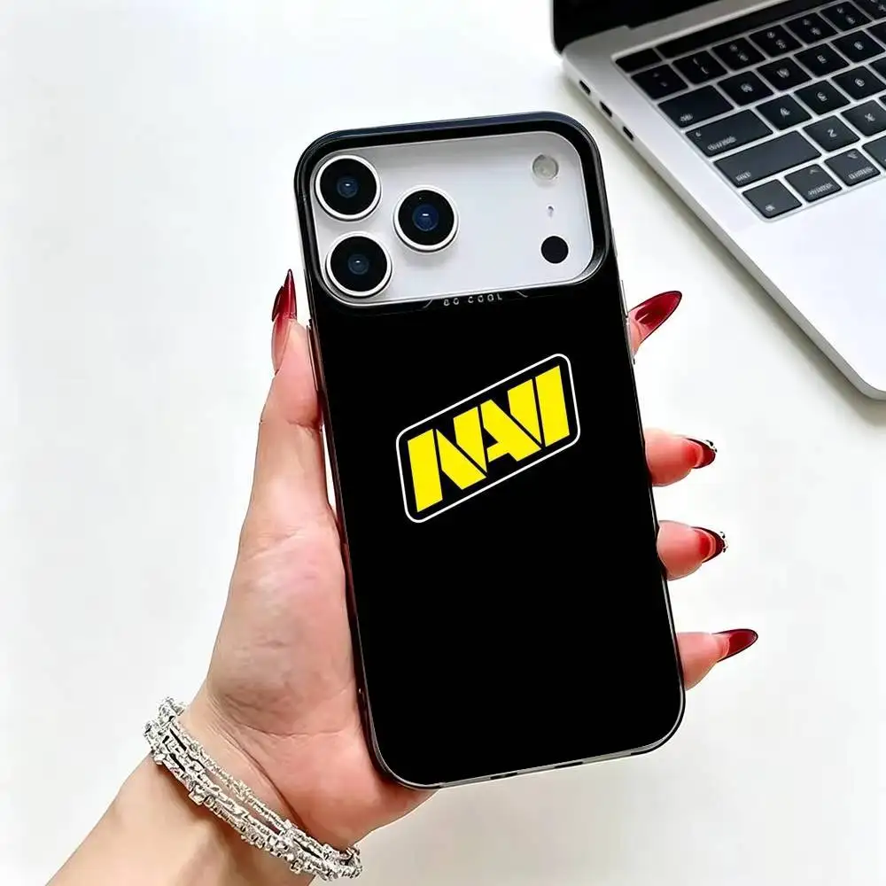 Фото Чехол для телефона Natus vincure Game CS2 для iPhone 17, 16, 15, 14, 13, 12, Plus, Pro Max, цветной серебристый чехол. №3