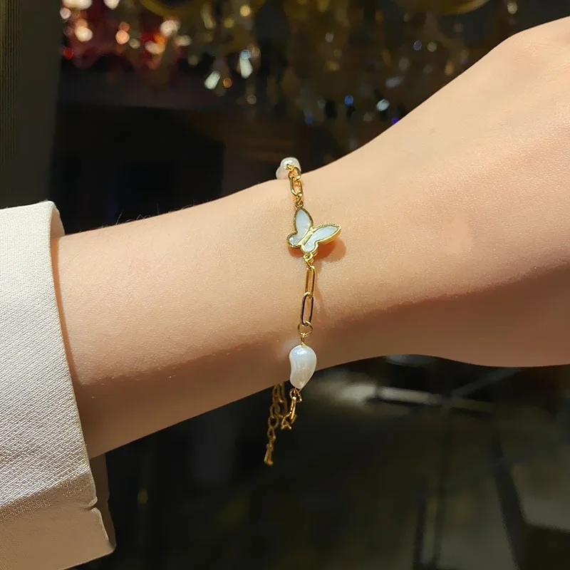 

Punk Gold Color Charm Chain Bracelets For Women Pearl Butterfly Alloy Bangle Bracelets Bohemian Jewelry Girl Gifts Dropshipping