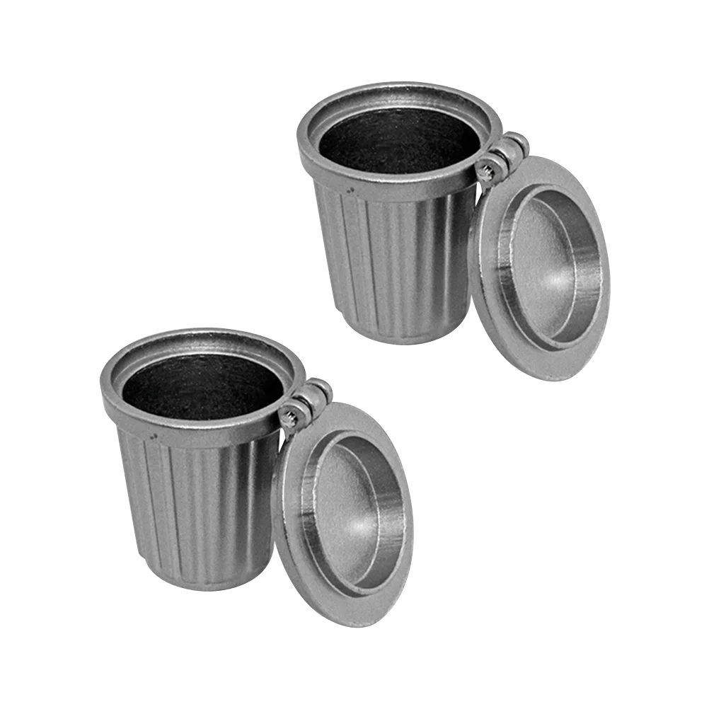 

2pcs Mini Garbage Can Small Trash Can Doll House Mini Trash Can Model