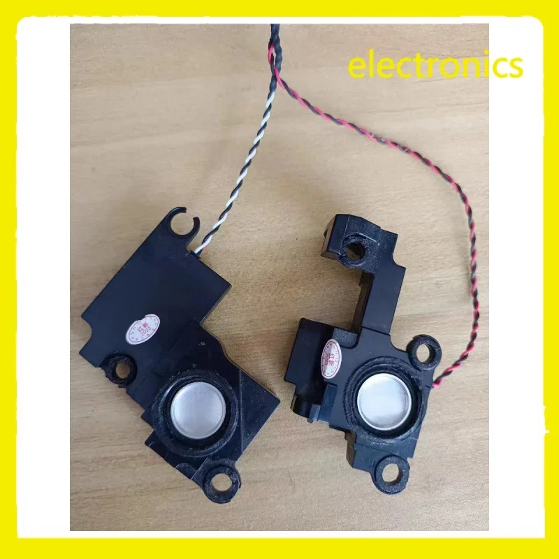 90%New for SAMSUNG built-in speaker Q470 Q470C Q468 np550P4C np550P4A NP500P4C L&ampR