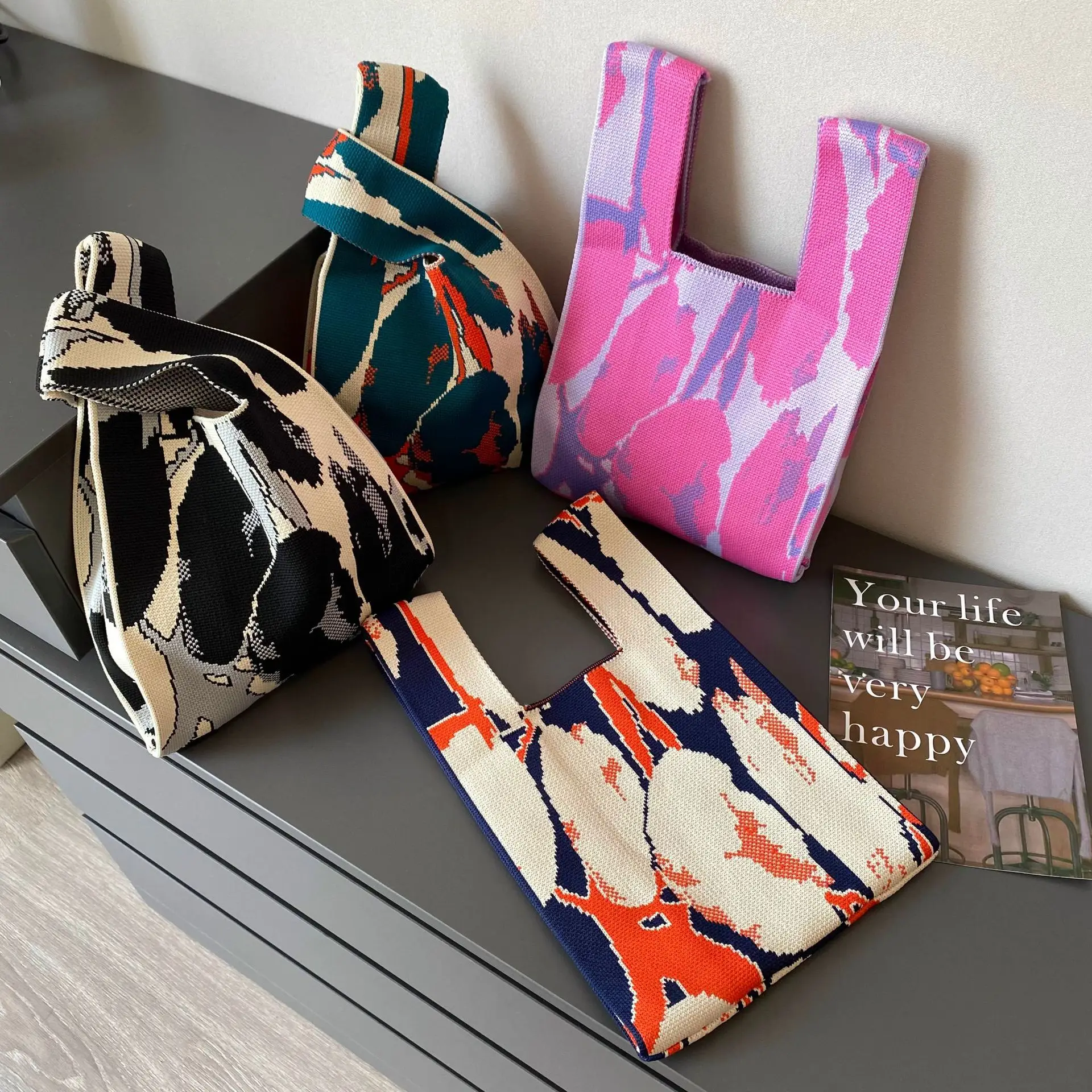 

1Pcs/Lot 20*35cm Large-capacity Knitted Storage Handbag Trend travel Tote Bag For Cosmetics Daily Necessities Can Be Customized