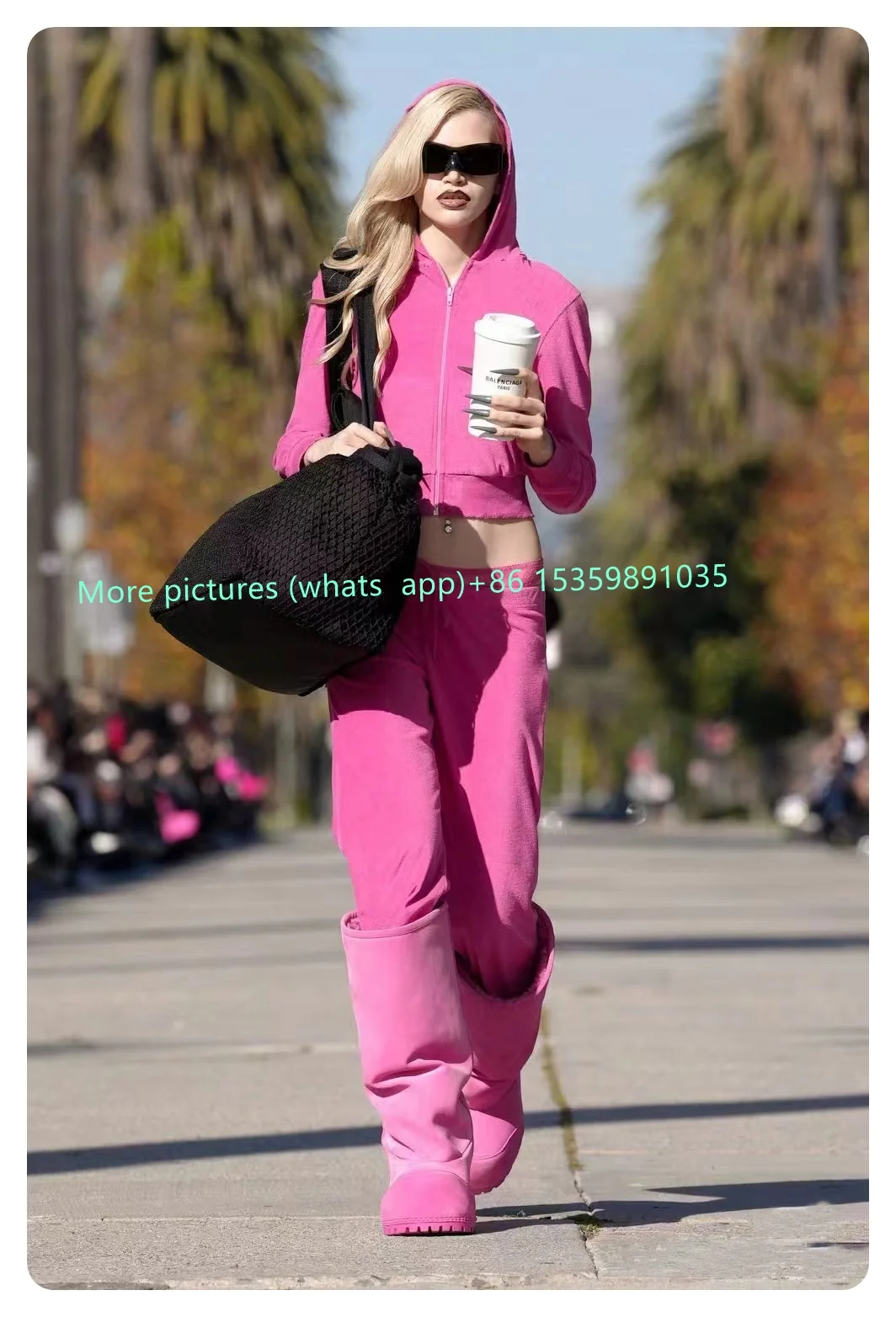 Розовые теплые ботинки на высоком каблуке с большим круглым носком однотонные