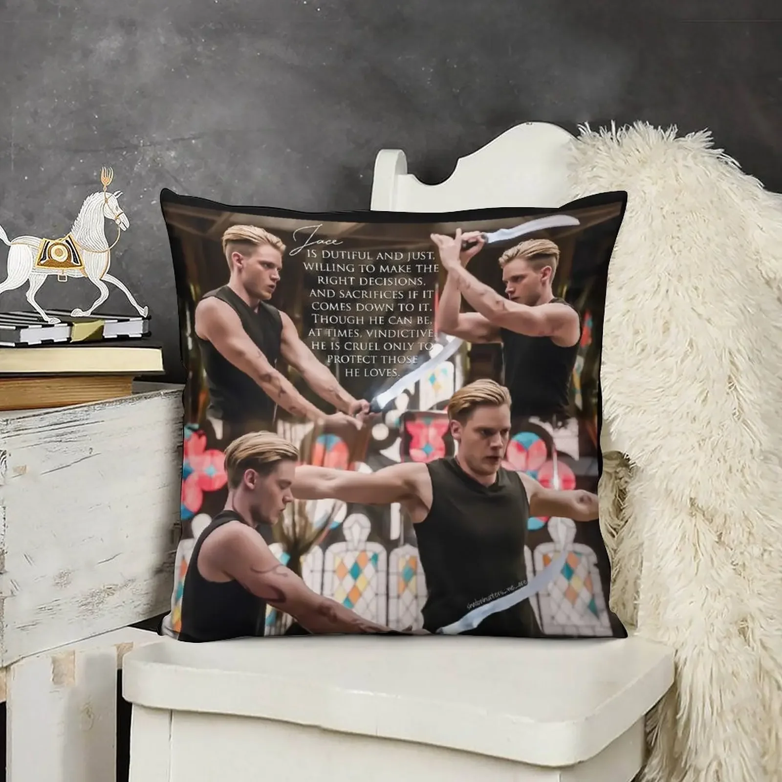 Декоративная подушка Jace Wayland для сидения на заказ дивана