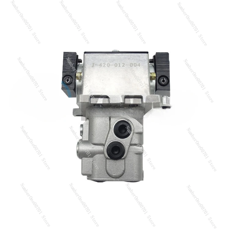 Сборный ножной клапан экскаватора ZAXIS200 ZAX330 HVP05S-040 9226365 YB600005