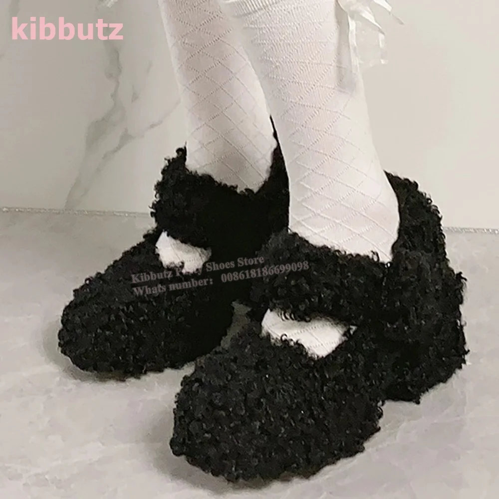 Пушистые однотонные туфли-лодочки с круглым носком на квадратном каблуке