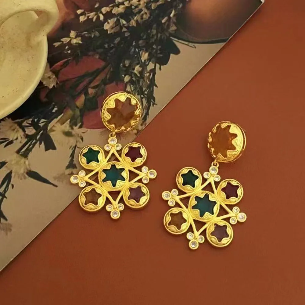 

New Fashion Women's Brass Colorful Zircon Ear Needle is 925 Silver Needle