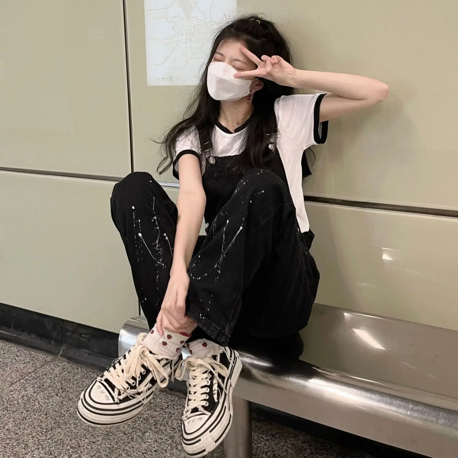 

2023 Colored Denim Overalls Women Summer Preppy Style Pants Loose Wide Leg Jumpsuits Tide Casual All-Matching Women Jeans T549