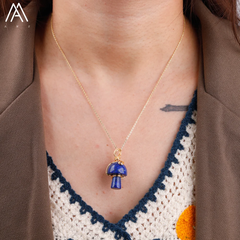 Цепочка с подвеской в виде гриба кристаллами