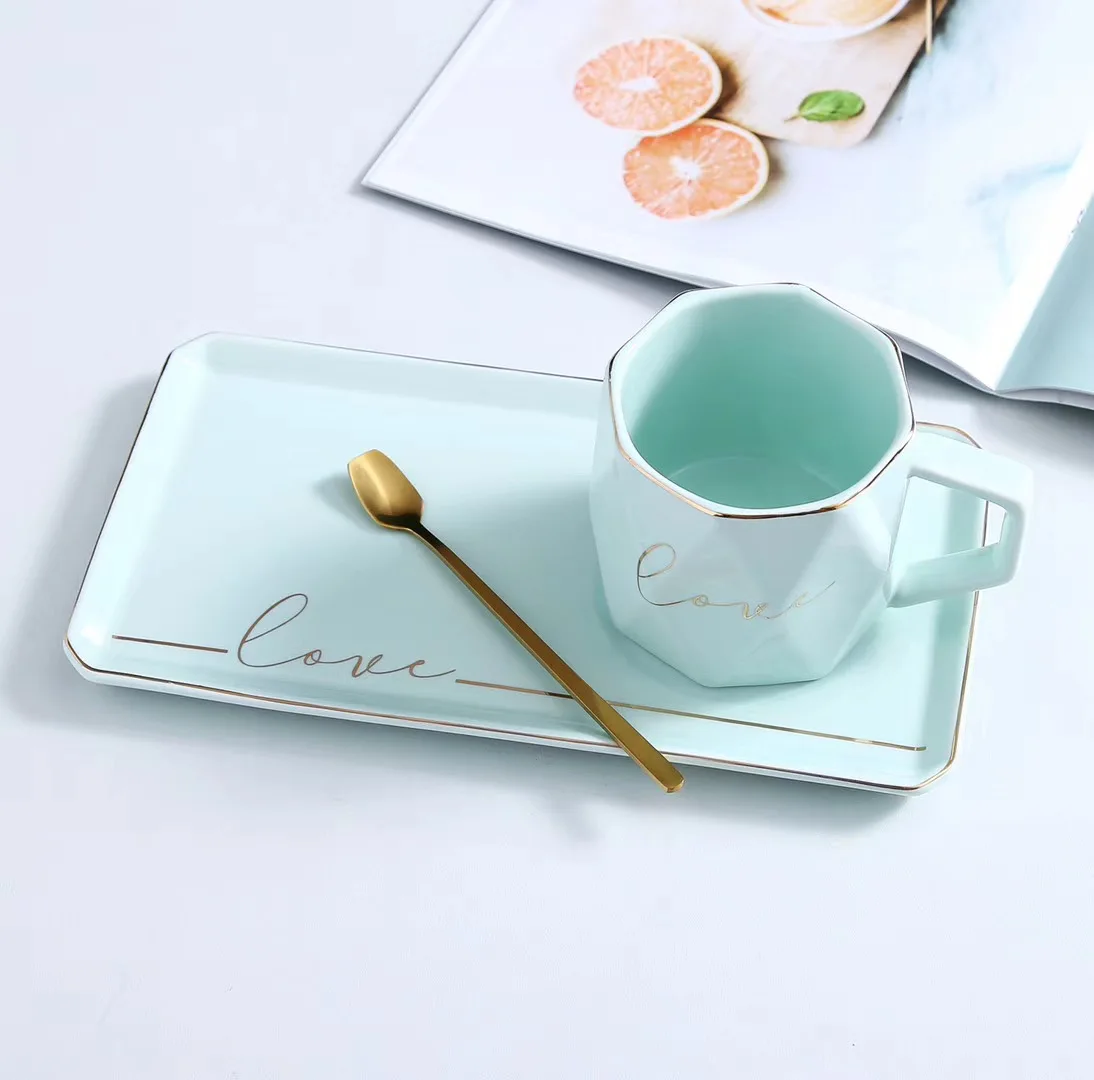 

Ceramics Coffee Cups And Saucers Spoon Sets With Gift Box European Luxurious Gold Rim Tea Soy Milk Breakfast Mugs Dessert Plate