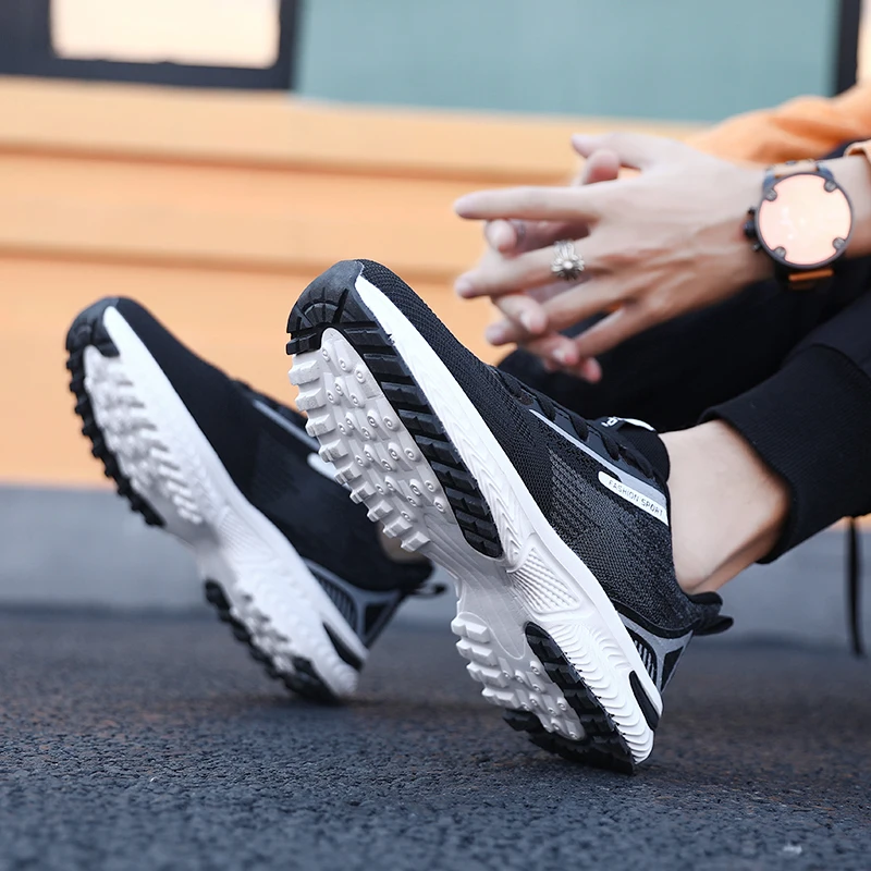 Men's Golf Shoes Outdoor Sports Shoes Men's Mesh Breathable Golf Shoes Non Slip Fitness Training Golf Jogging Walking Shoes